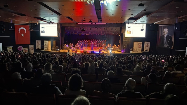 "Bir Türkü, Bin Duygu" temalı konserin ilki Kayseri'de yapıldı