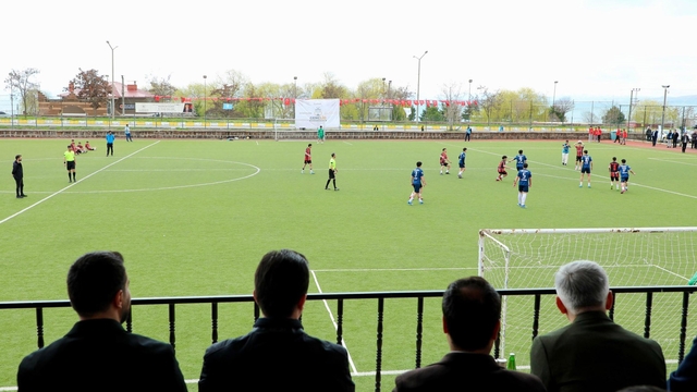 Ahlat'ta liseler arası bölge maçları başladı