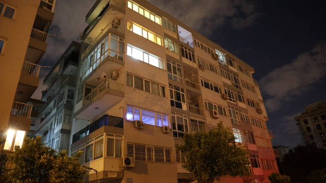 İzmir'de 73 yaşındaki baba, oğlunu bıçaklayarak öldürdü