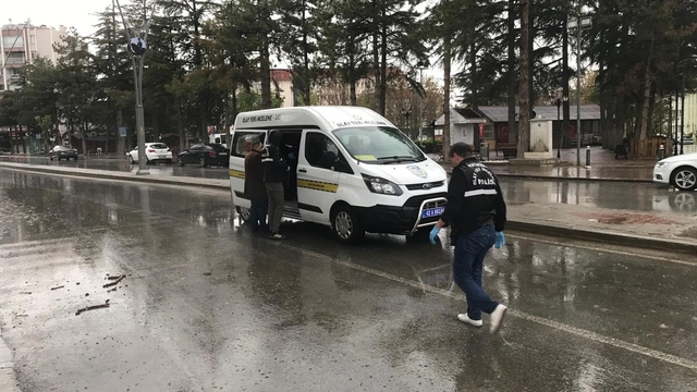 Konya'da motosikletlerle kuyumcu soygunu