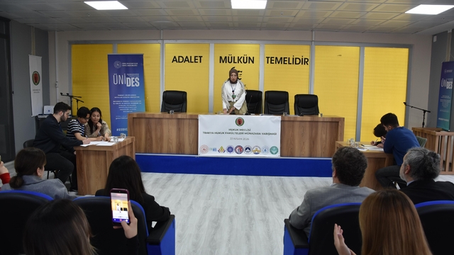 Tekirdağ'da "Trakya Hukuk Fakülteleri Arası Münazara" etkinliği düzenlendi
