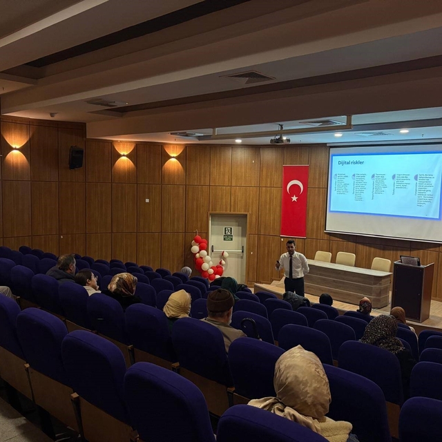 Bayburt TRSM'den hastalar ve ailelerine sosyal destek
