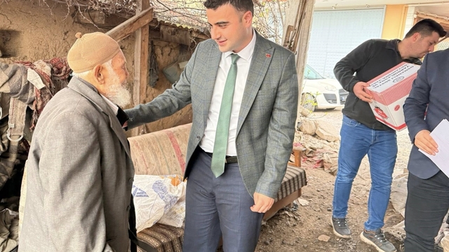 Kaymakam Kılıç vatandaşların evlerinde incelemelerde bulundu