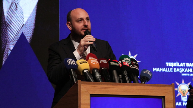 AK Parti Genel Başkan Yardımcısı Büyükgümüş, Bursa Mahalle Başkanları Toplantısı'nda konuştu: