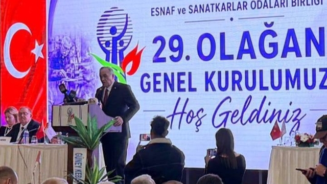MHP'li Akçay: "Esnaf ve sanatkarlarımızın kredilere erişimi kolaylaştırılmalıdır"