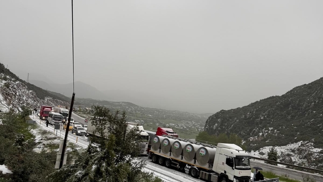 Antalya'da mayıs ayında kar sürprizi