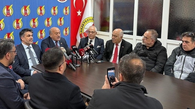 Erzincan hattında bitmeyen vaatler zinciri
Erzincan-Erzurum-Kars hattı yine gündemde, somut adım yok