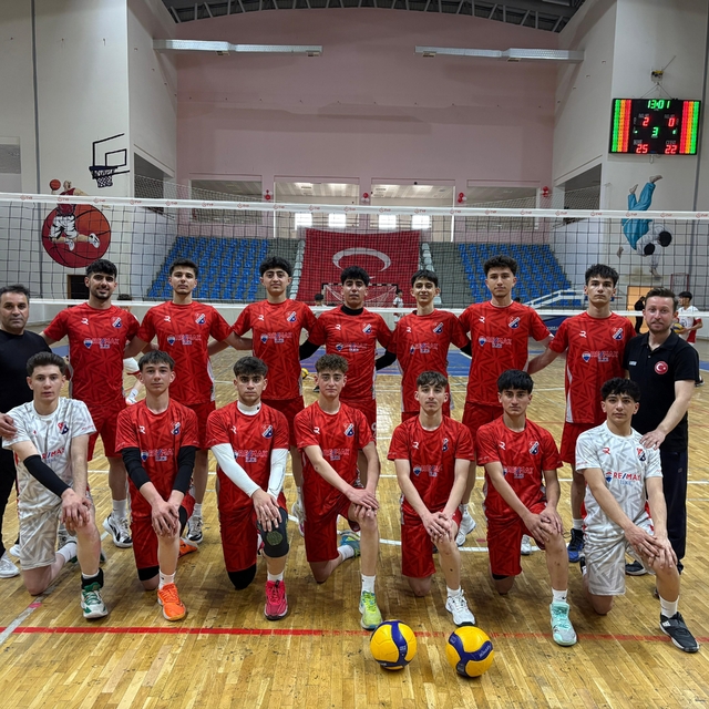 Aşkale'nin gururu oldular, Erzurum GSK yıldız voleybol takımı Türkiye final...