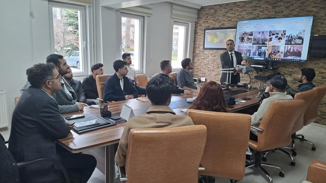 Erzurum'da genç mühendislere meteoroloji eğitimi