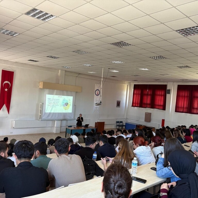 Hisarcık MYO'da "Gençlik İçin Rehberlik ve Farkındalık Buluşmaları" konulu...