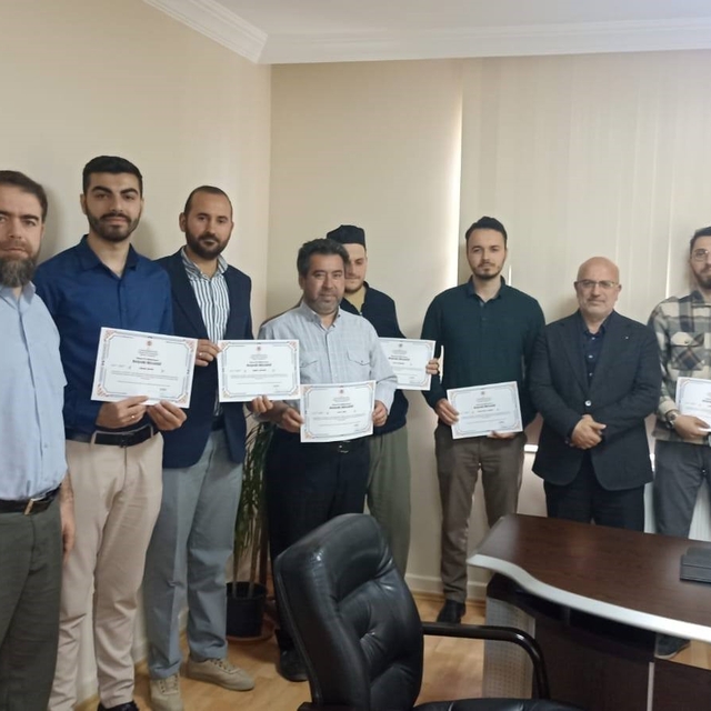 Emet'te din görevlilerine "Vaaz Beceri Geliştirme" kursu
