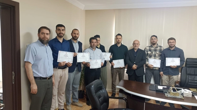 Emet'te din görevlilerine "Vaaz Beceri Geliştirme" kursu