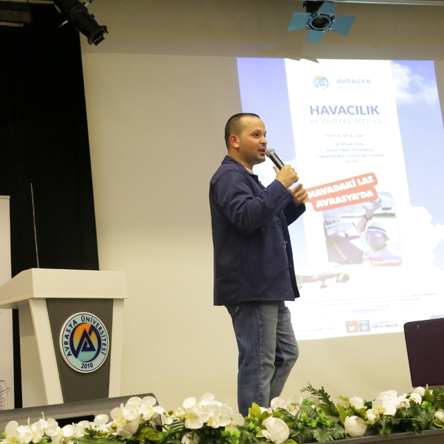 'Havadaki Laz' üniversite öğrencileri ile bir araya geldi
