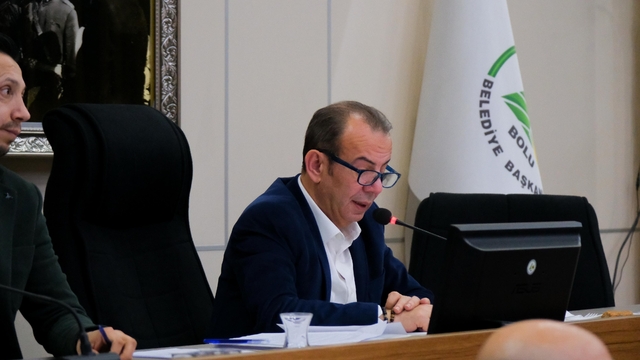 Tanju Özcan'ın şantaj davasının 2.celsesinde basın mensupları salona alınmadı