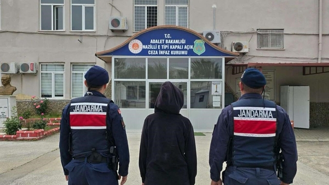 Hırsızlık suçundan aranan şahıs Nazilli'de yakalandı