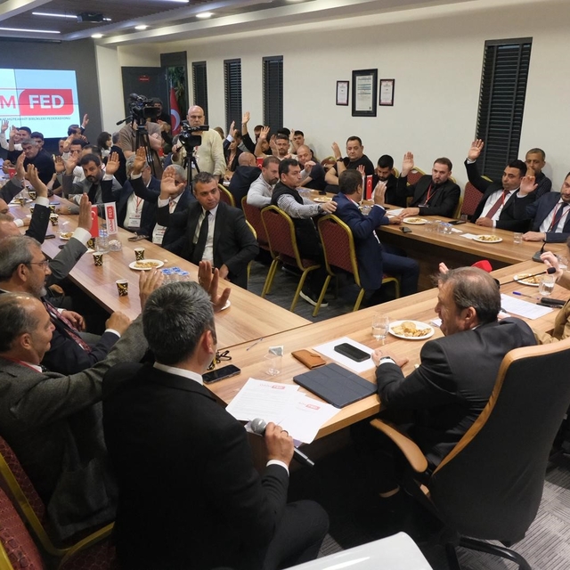 DAİMFED'de Karslıoğlu güven tazeledi