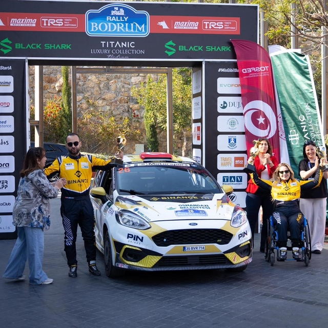 Bodrum Rallisi'nde Kübra Denizci Keskin rüzgarı