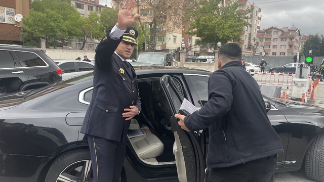 Ankara Emniyet Müdürlüğü görevine atanan Maksut Yüksek, Konya'ya veda etti