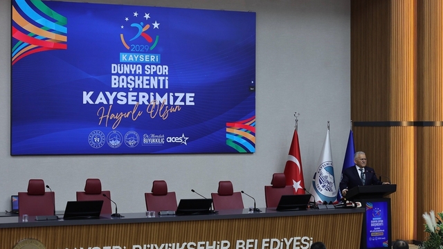 Kayseri, 2029 Dünya Spor Başkenti oldu
Kayseri Büyükşehir Belediye Başkanı Memduh Büyükkılıç:
"Kayseri'de spor bir yaşam biçimidir"
