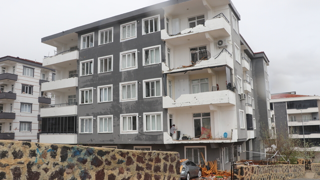 Gaziantep'te fırtınanın hasarı gün ağarınca ortaya çıktı; yaşadıklarını anlattılar (3)
