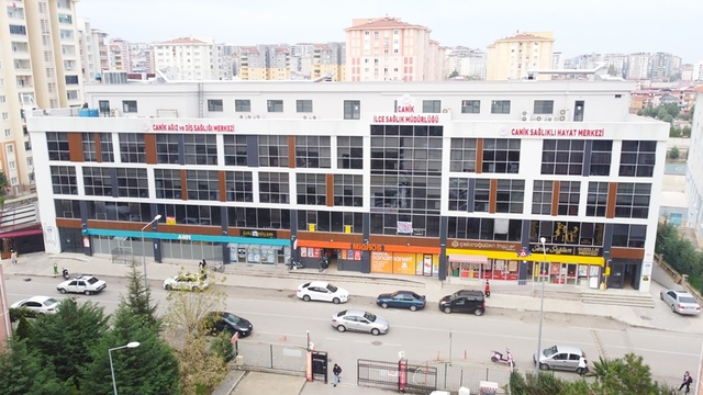 Canikli vatandaşlara yerinde hizmet: 16 bin kişiye diş tedavisi