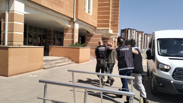 3 milyon TL değerindeki uyuşturucu ham maddesiyle yakalanan sanıklara 18'er yıl hapis cezası