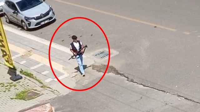 Diyarbakır'da pompalı tüfekle havaya ateş açan şüpheli gözaltına alındı
