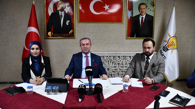 Hakkari'de AK Parti Haftalık Olağan İl Yönetim Kurulu Toplantısı yapıldı