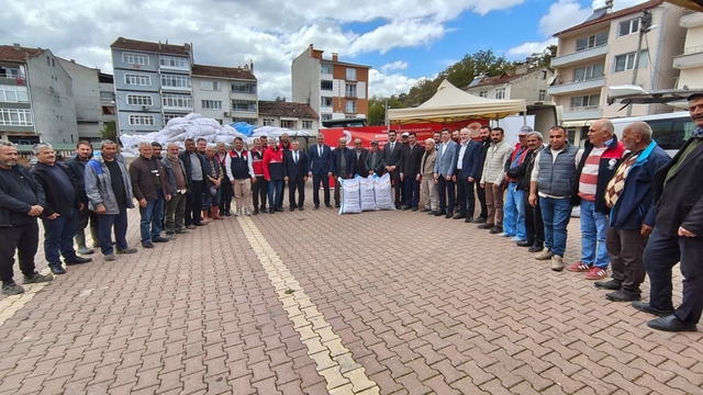 Hanönü'de 25 ton çeltik tohumu dağıtıldı