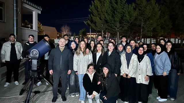 Astronomi Kulübü üç gün süren gökyüzü gözlemi düzenledi
