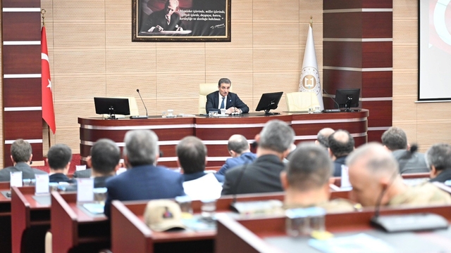 Erzurum'da okul güvenliğine 'çok katmanlı' takip