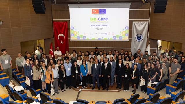 Sağlıkta yeşil dönüşüm başlıyor
Sağlıkta karbon dönüşümü: DE-CARE ile hastaneler "Yeşil"e geçiyor
