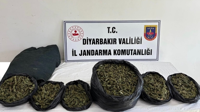 Diyarbakır'da 20 kilo uyuşturucu ele geçirildi