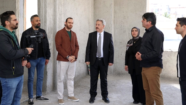 Selçuklu Mahallesi'nin çok amaçlı sosyal tesisi hızla yükseliyor