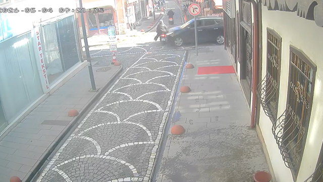 Tokat'ta cip ile motosikletin çarpıştığı kaza kamerada