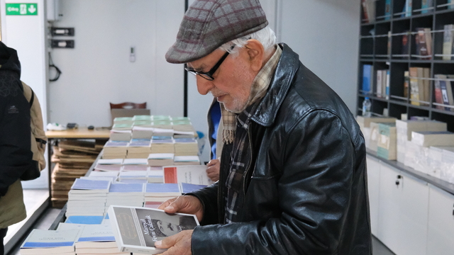 Türk Tarih Kurumunun "mobil kitap satış tırı" Çorum'a geldi