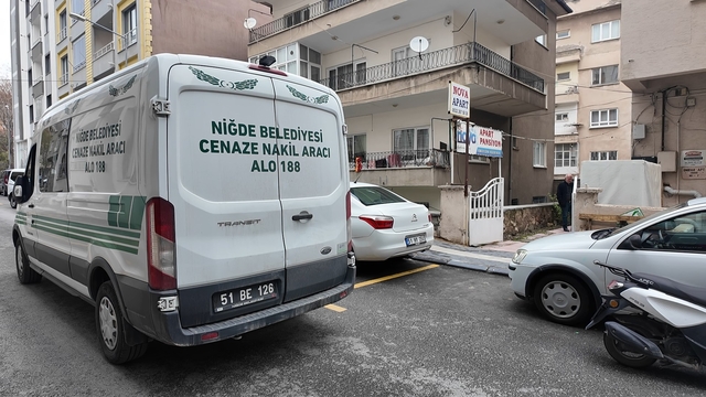 Niğde'de bir kişi apart dairede ölü bulundu
