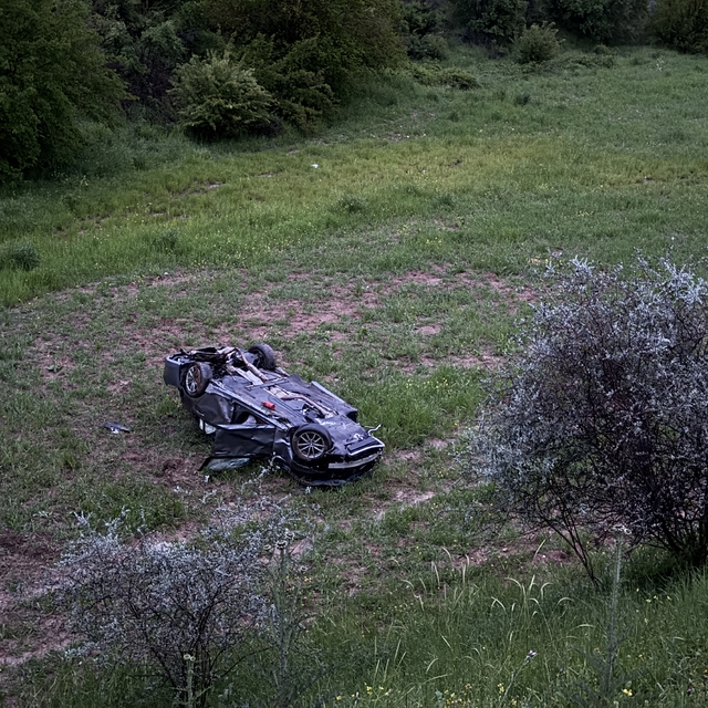 Adıyaman'da devrilen otomobildeki 4 kişi yaralandı