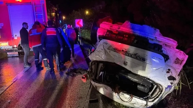Kütahya'da otomobil takla attı: 4 yaralı