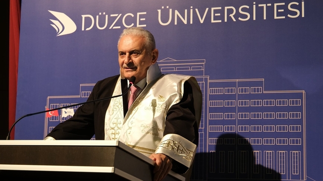 Binali Yıldırım: 20 milyon nüfusumuz, azalma riski ile karşı karşıyayız
