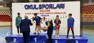 Ağrılı öğrenci Osman Oğur, halterde Türkiye şampiyonu oldu
