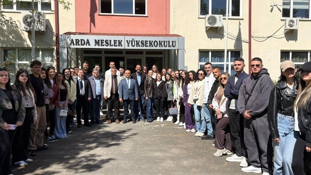 Kosovalı öğrencilerden Trakya Üniversitesine akademik ziyaret