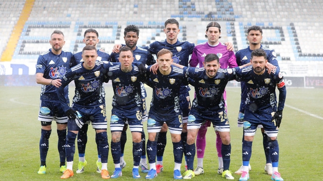 Erzurumspor FK'da 16 futbolcunun sözleşmesi sona eriyor