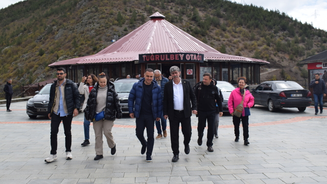 TUREB üyeleri Torul'daki Cam Seyir Terasını ziyaret etti