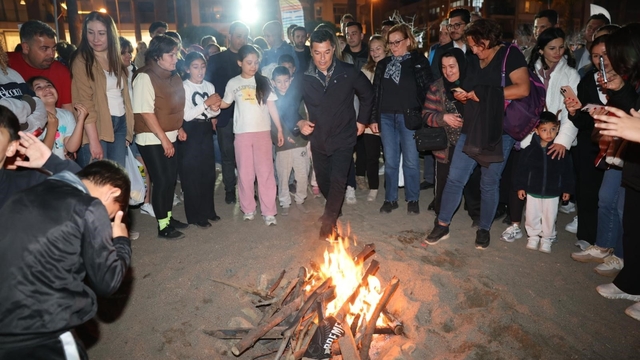Hıdırellez Marmaris'te sahilde kutlandı