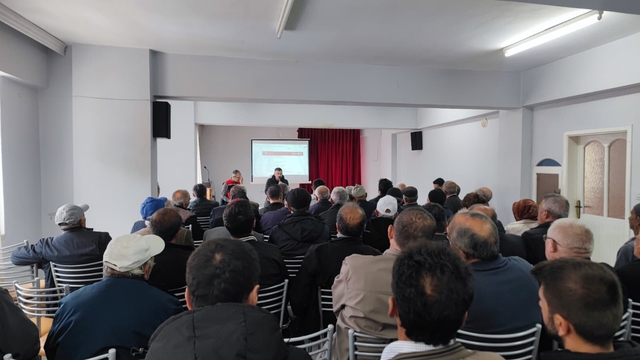 Oğuzlar'da çiftçilere kırsal kalkınma destekleri anlatıldı