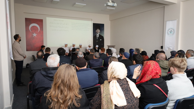 Ortalı hayırsever iş insanı Hayrettin Ünal, yaptırdığı okulda anıldı