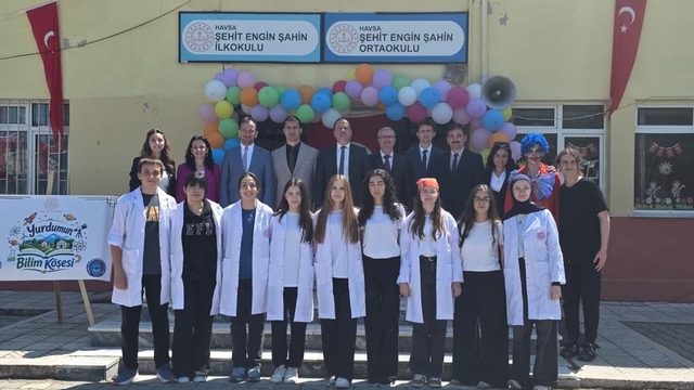 Köy okulunda "Yurdumun Bilim Köşesi" şenliği düzenlendi