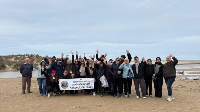 Sinop'ta kuşaklar doğa yürüyüşünde buluştu