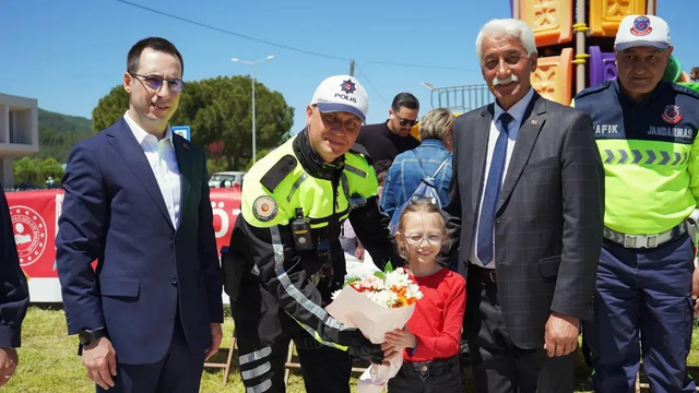 Ula'da Trafik ve İlkyardım Haftası kutlandı